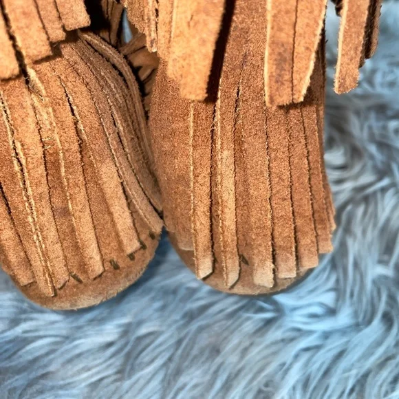 EUC Minnetonka 3 Layer Fringe Tall Pull On Boots Brown Size 9 - Picture 7 of 9